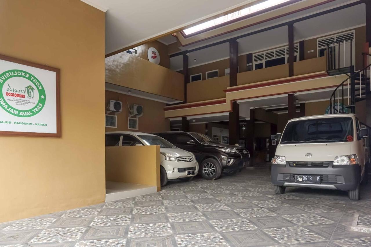 فندق Omah Kalimosodo Mitra Reddoorz Near Stasiun Malang Kota Baru المظهر الخارجي الصورة