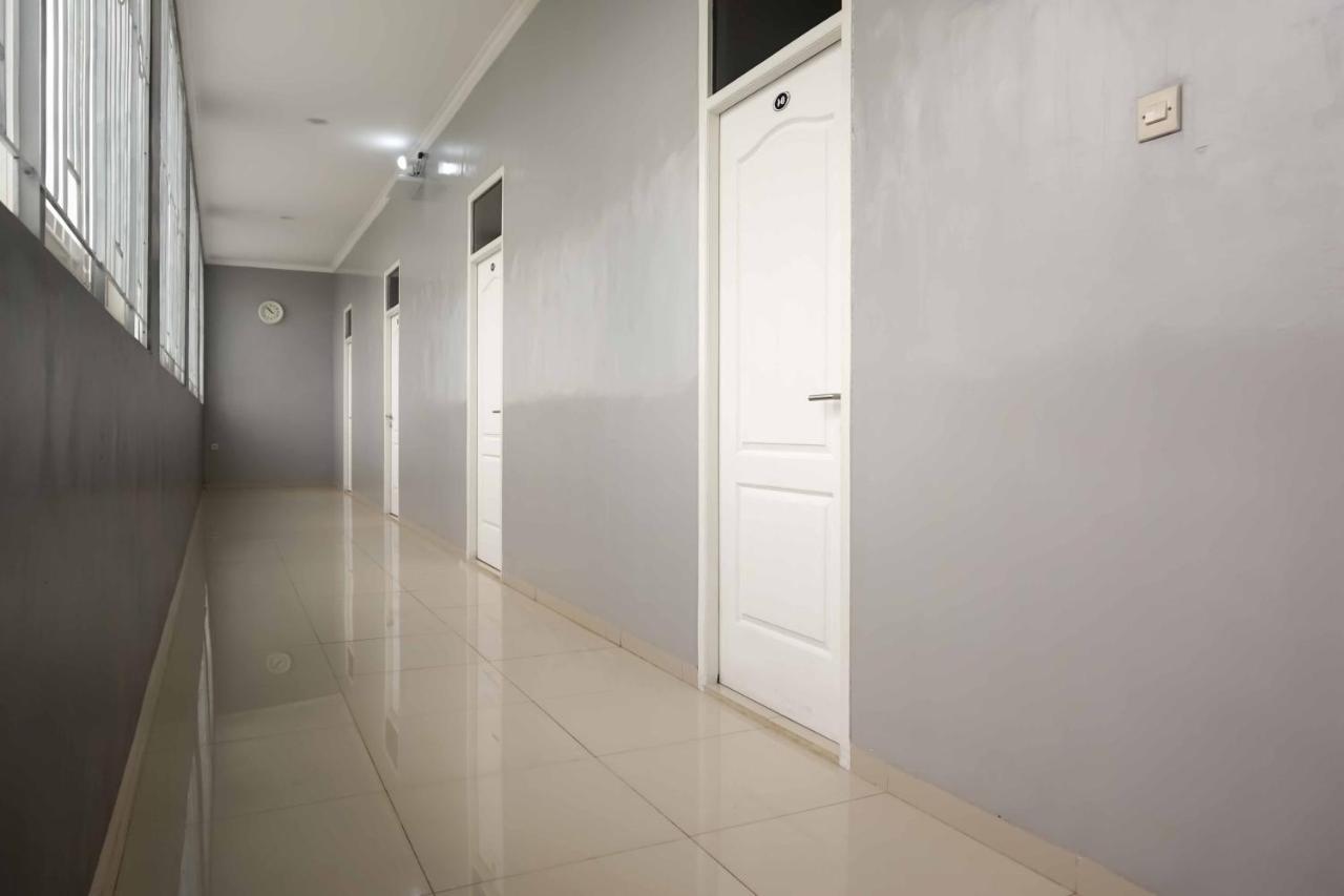 فندق Omah Kalimosodo Mitra Reddoorz Near Stasiun Malang Kota Baru المظهر الخارجي الصورة