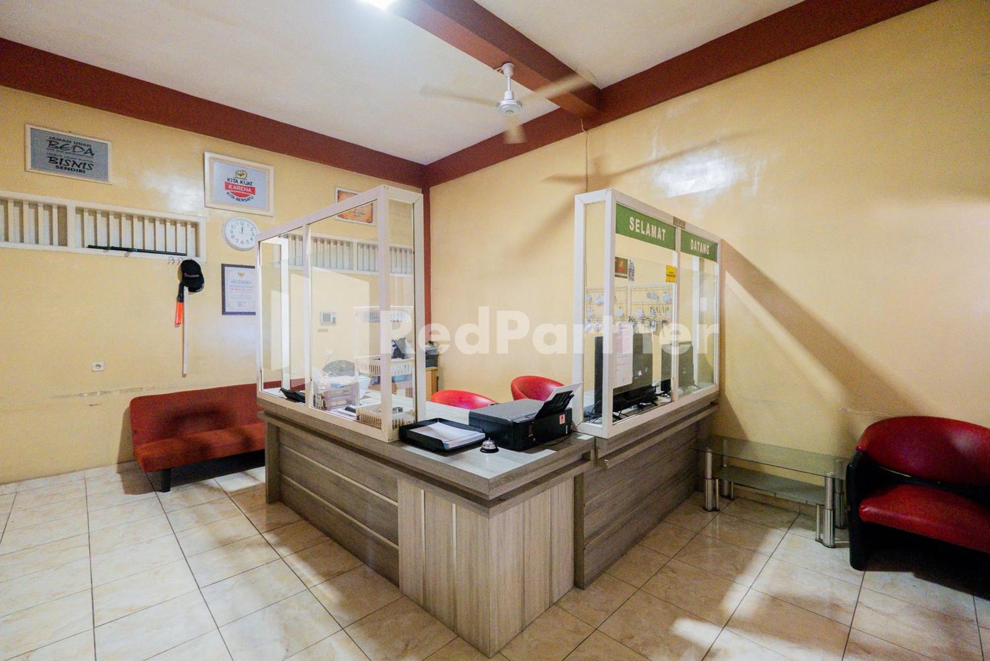 فندق Omah Kalimosodo Mitra Reddoorz Near Stasiun Malang Kota Baru المظهر الخارجي الصورة