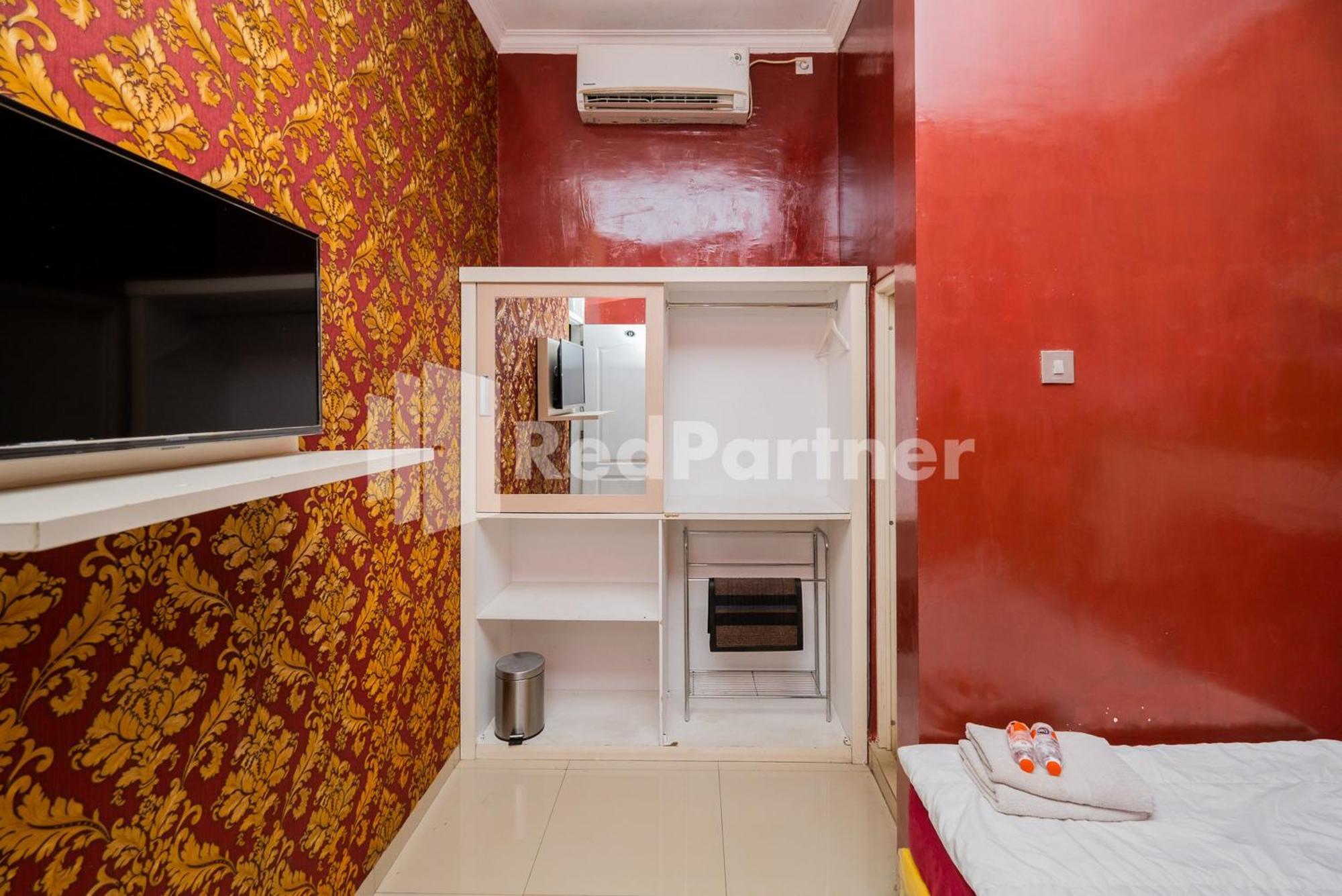 فندق Omah Kalimosodo Mitra Reddoorz Near Stasiun Malang Kota Baru المظهر الخارجي الصورة